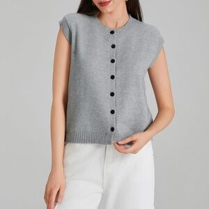 Gray Sleeveless Knit Button-Up Top